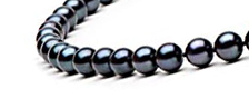 Collier de perles noires