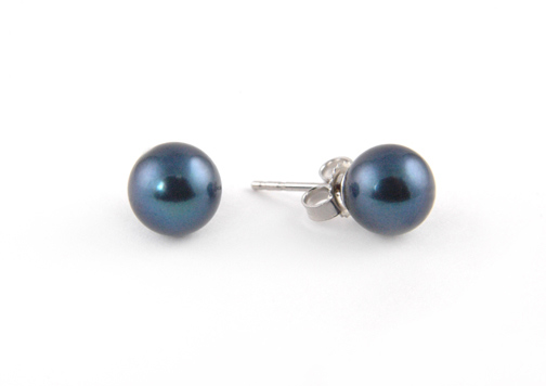 paire de boucles d'oreille de perles akoya noires