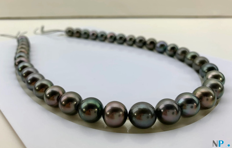 Collier de perles noires de tahiti